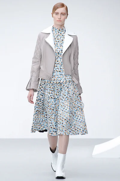 Look 24